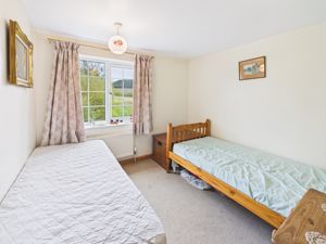 Bedroom- click for photo gallery